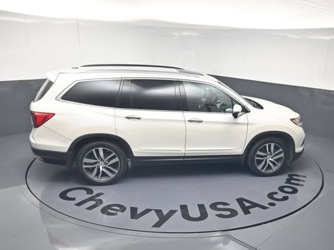 Used 2016 Honda Pilot Touring image 34