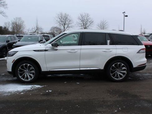 New 2026 Lincoln Aviator Reserve AWD/4WD image 6