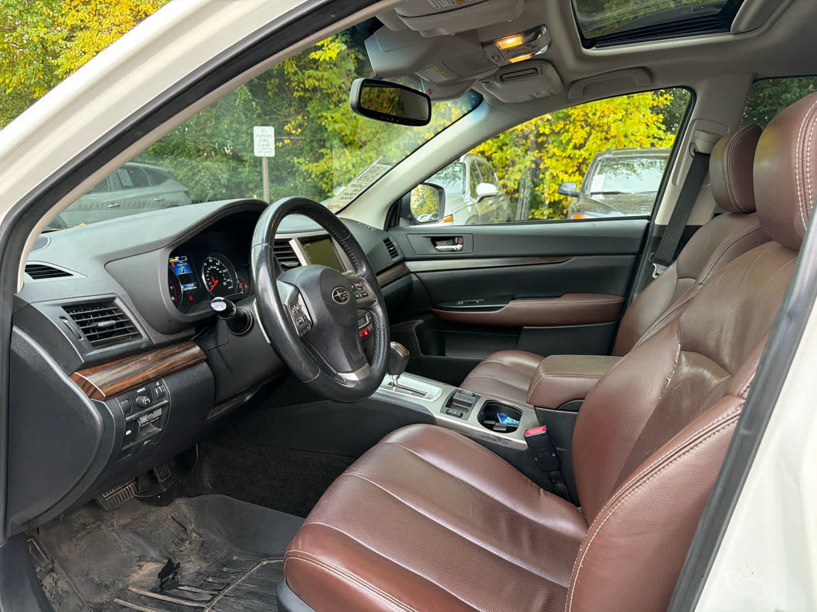 Used 2014 Subaru Outback 2.5i Limited AWD/4WD image 5