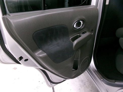 Used 2010 Nissan Cube 1.8 S w/ Interior Illumination Pkg FWD image 23