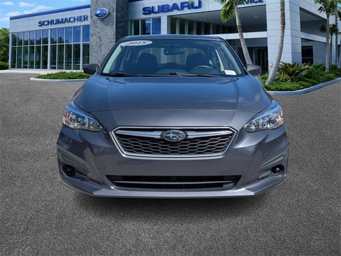 Used 2018 Subaru Impreza 2.0i image 2