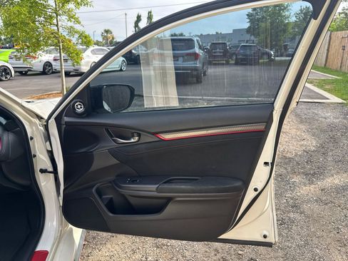 Used 2019 Honda Civic Type R image 33
