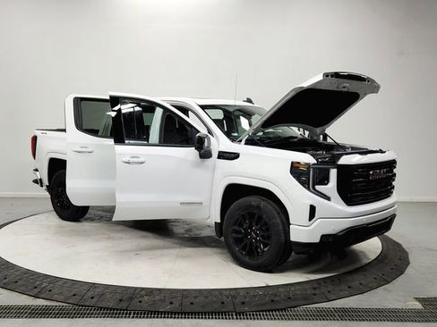 New 2026 GMC Sierra 1500 Elevation w/ Elevation Premium Package AWD/4WD image 9