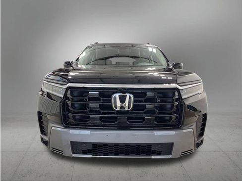 New 2026 Honda Pilot Touring image 10