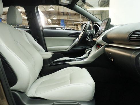 Used 2024 Mitsubishi Eclipse Cross SEL AWD/4WD image 22