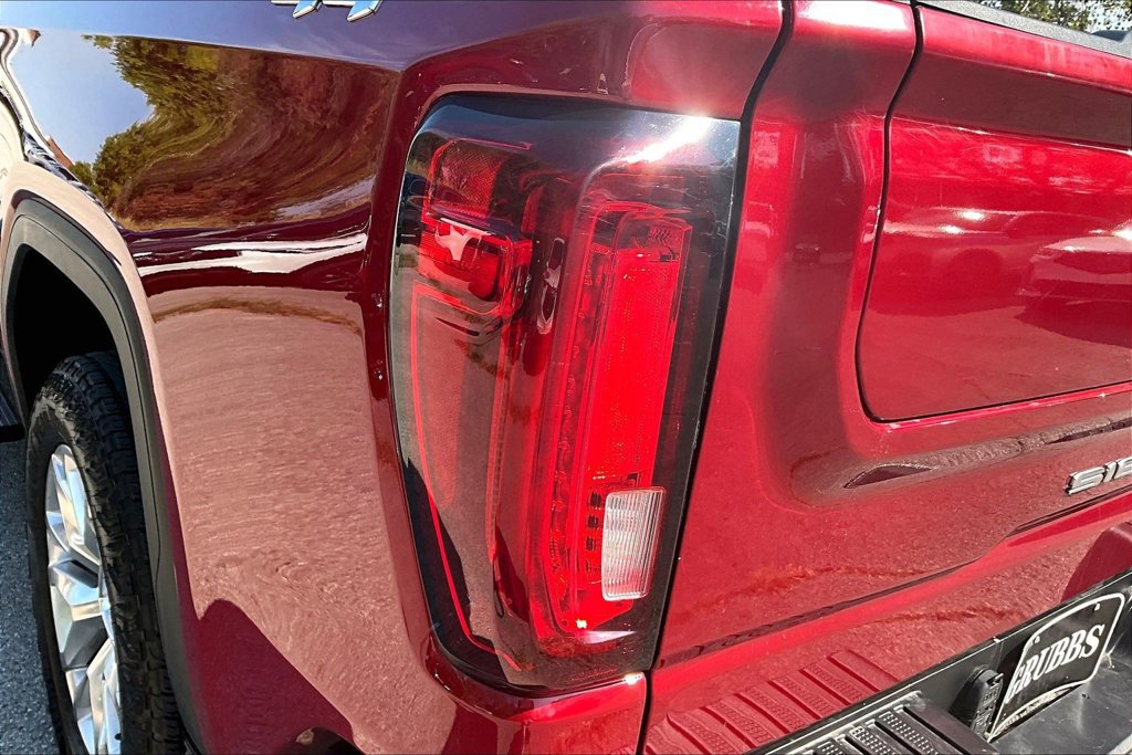 Used 2021 GMC Sierra 1500 SLT w/ LPO, GMC Protection Package AWD/4WD image 42