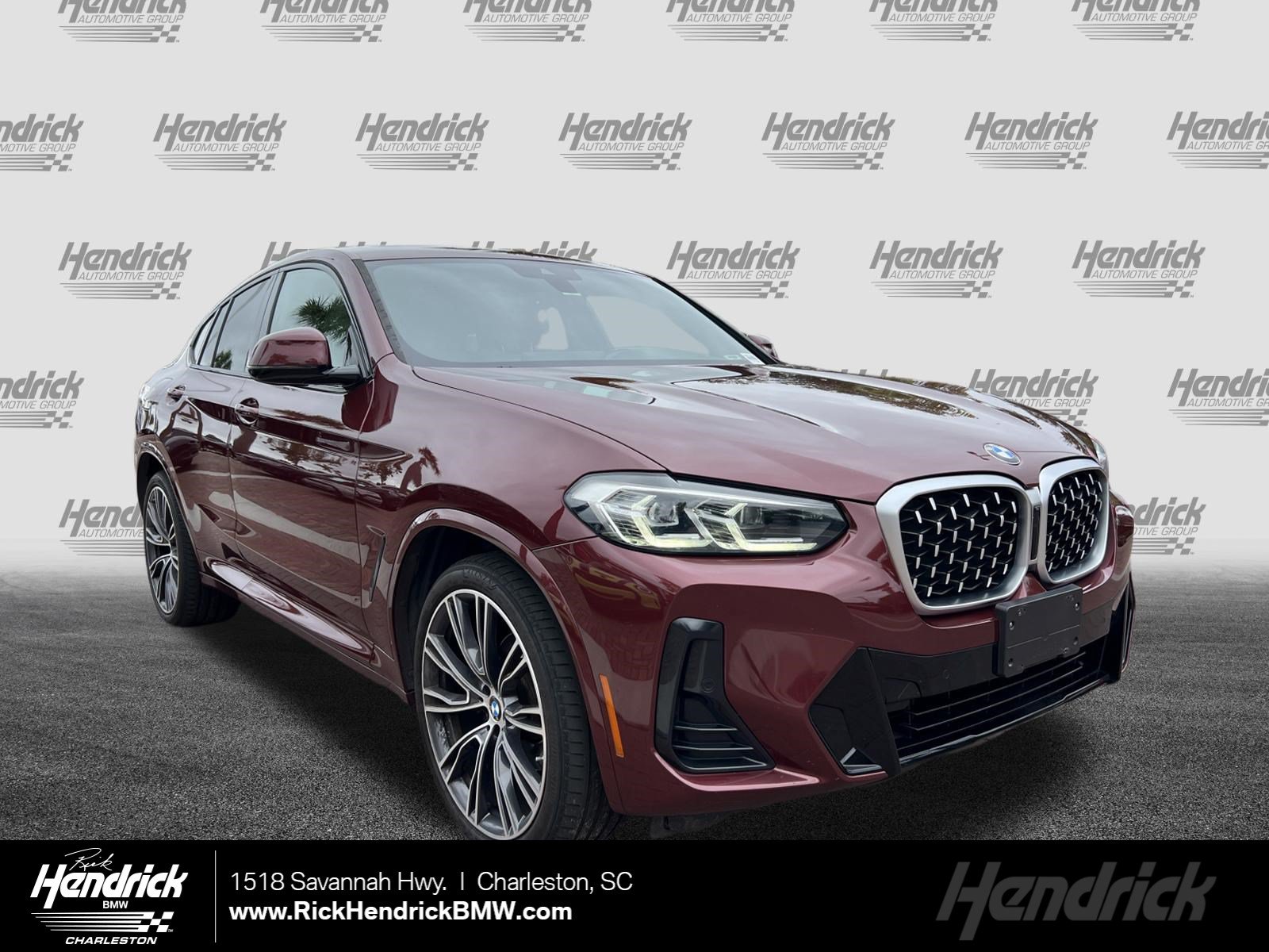 Used 2022 BMW X4 xDrive30i w/ M Sport Package 2 AWD/4WD image 1