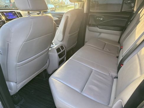 Used 2019 Honda Ridgeline RTL-E image 19