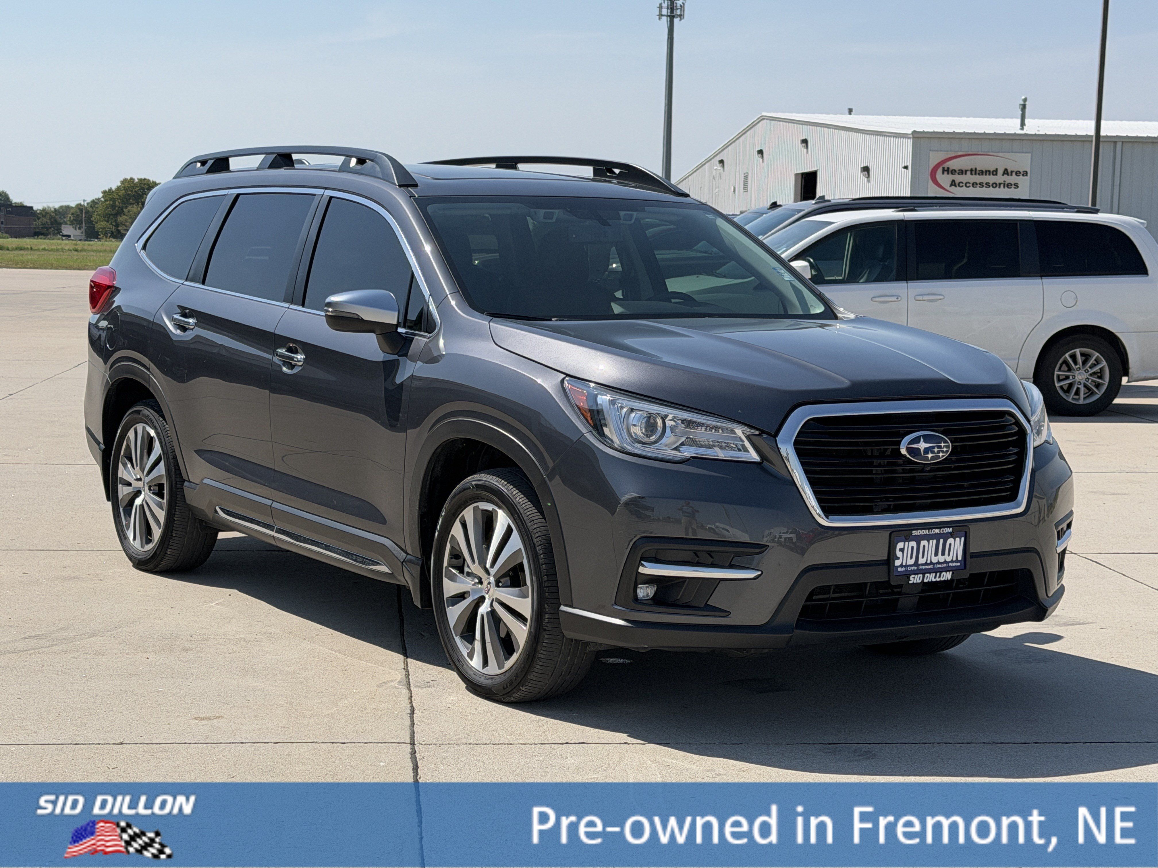 Used 2021 Subaru Ascent Touring w/ Popular Package #2A AWD/4WD image 2