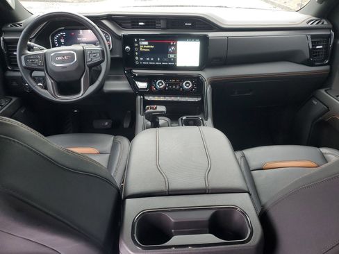 Used 2023 GMC Sierra 1500 AT4 image 15