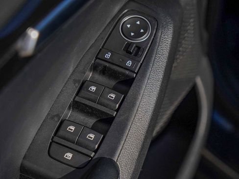 Certified 2021 Kia Seltos S image 22