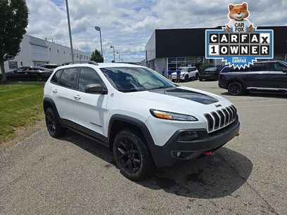 Used 2018 Jeep Cherokee Trailhawk w/ Cold Weather Group