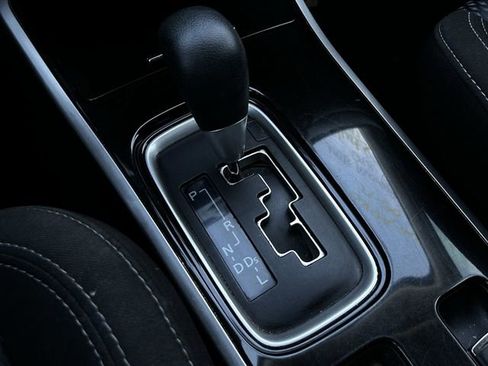 Used 2019 Mitsubishi Outlander ES FWD image 23