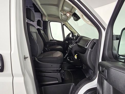 New 2026 RAM ProMaster 2500 w/ Quick Order Package 22G SLT FWD image 34