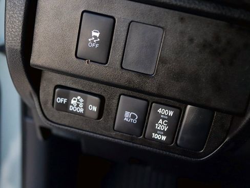 Used 2023 Toyota Tacoma 4x4 Double Cab image 27