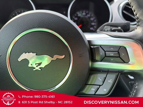 Used 2018 Ford Mustang Premium image 30