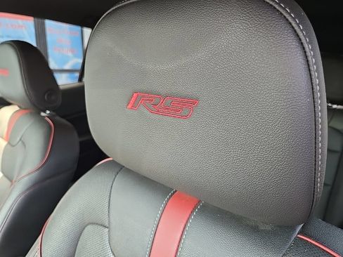 Used 2025 Chevrolet Trax RS w/ Sunroof Package FWD image 39