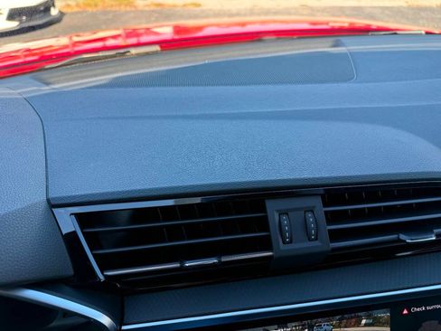 Used 2020 Audi Q3 2.0T Premium Plus image 43