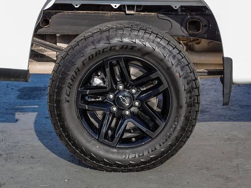Used 2023 Chevrolet Silverado 1500 Custom Trail Boss AWD/4WD image 12