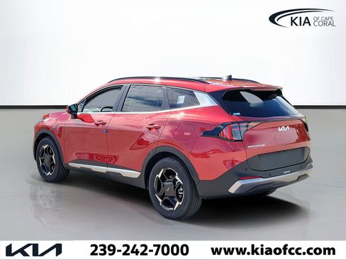 New 2027 Kia Sportage EX FWD image 4