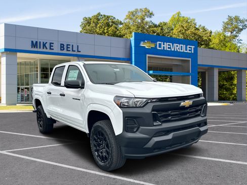 New 2026 Chevrolet Colorado W/T w/ WT Custom Package AWD/4WD image 1