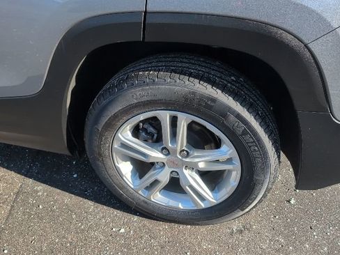 Used 2023 GMC Terrain SLE w/ LPO, Floor Liner Package image 13