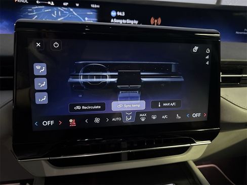 New 2026 Lincoln Nautilus Reserve w/ Jet Appearance Package image 19