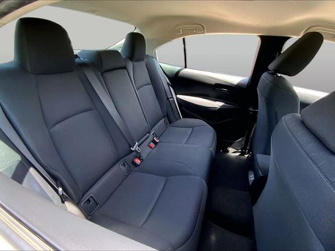 Used 2023 Toyota Corolla LE FWD image 19