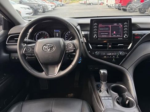 Used 2023 Toyota Camry SE FWD image 12