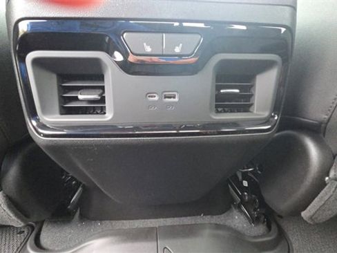 New 2026 GMC Sierra 2500 AT4 image 37