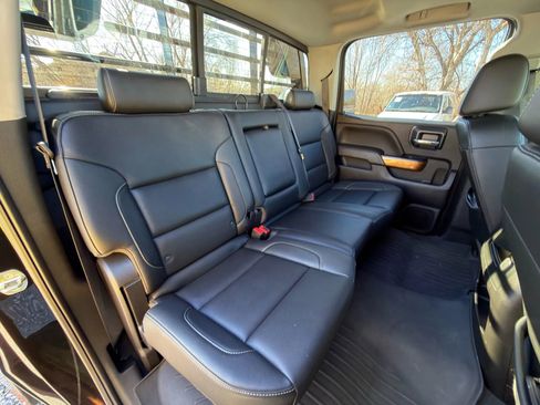 Used 2019 Chevrolet Silverado 3500 LTZ w/ Duramax Plus Package image 22