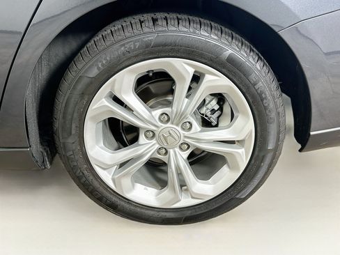 Used 2024 Honda Accord LX image 11