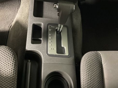 Used 2016 Nissan Frontier PRO-4X AWD/4WD image 30