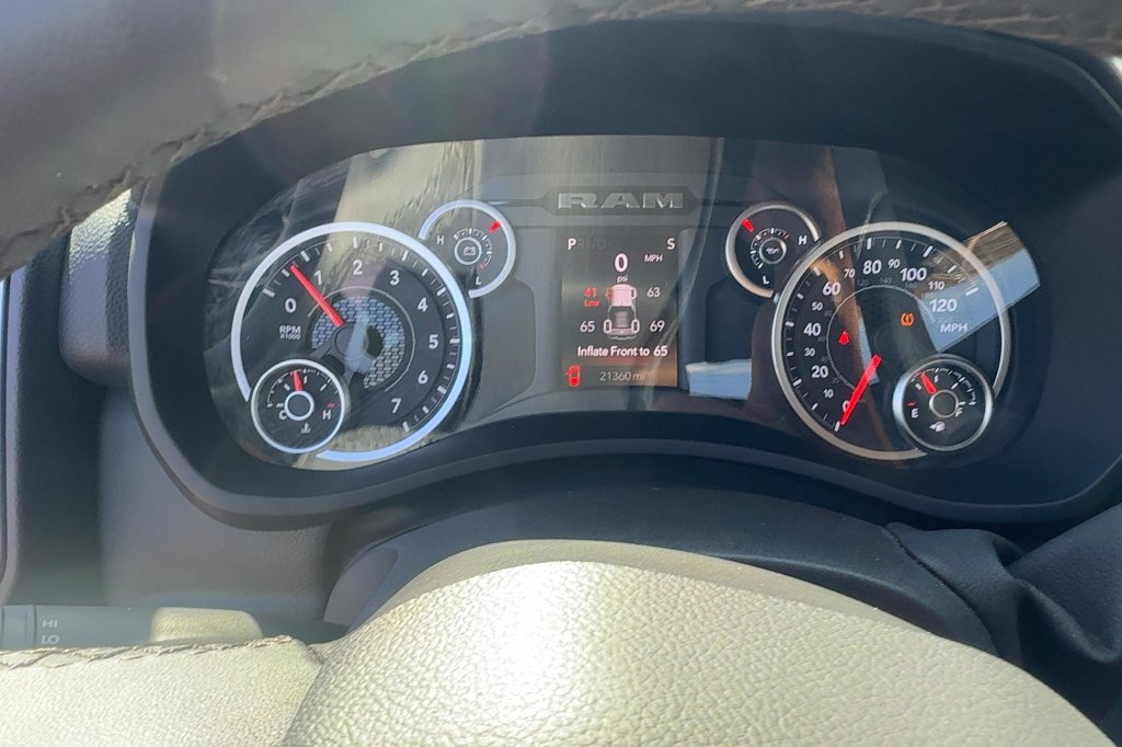 Used 2026 RAM 2500 Big Horn AWD/4WD image 16