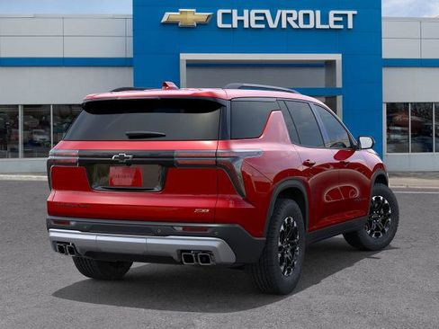 New 2027 Chevrolet Traverse Z71 w/ LPO, Floor Liner Package AWD/4WD image 39