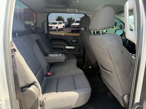 Used 2017 Chevrolet Silverado 1500 LT w/ Texas Edition RWD image 4