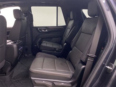 Used 2024 Chevrolet Tahoe High Country w/ Premium Package image 18