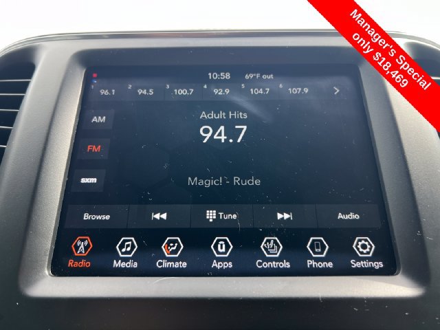 Used 2022 Jeep Cherokee Latitude AWD/4WD image 18