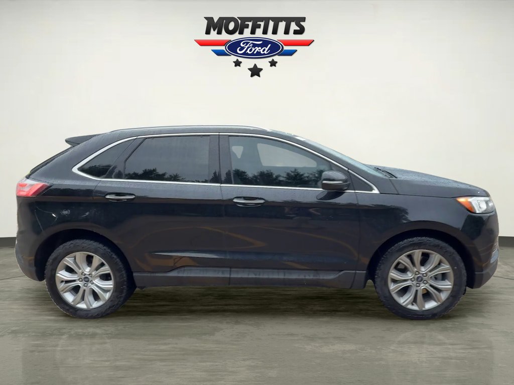 Used 2019 Ford Edge Titanium AWD/4WD image 6