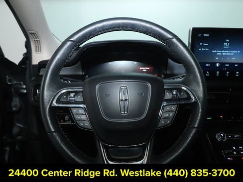 Certified 2022 Lincoln Nautilus AWD w/ Premium Package image 20