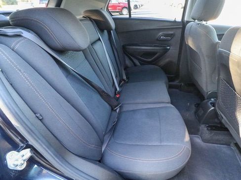 Used 2021 Chevrolet Trax LS w/ Tint and Cruise Package FWD image 24