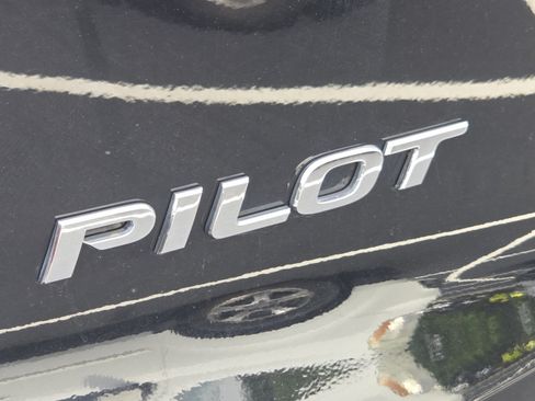 Certified 2021 Honda Pilot Black Edition image 20