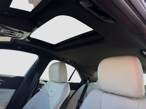 Used 2022 Cadillac CT4 Premium Luxury image 20