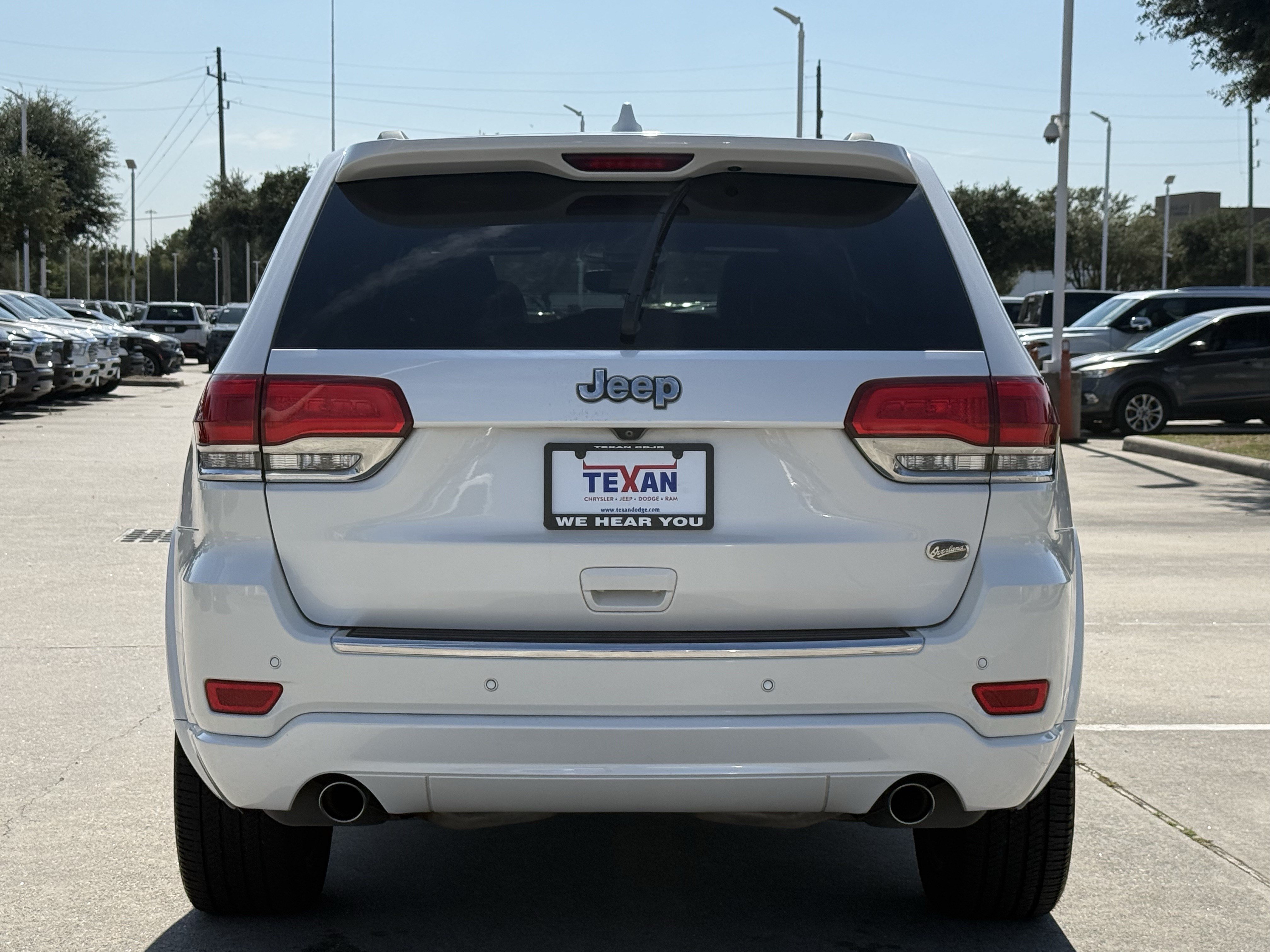 Used 2018 Jeep Grand Cherokee Overland RWD image 6