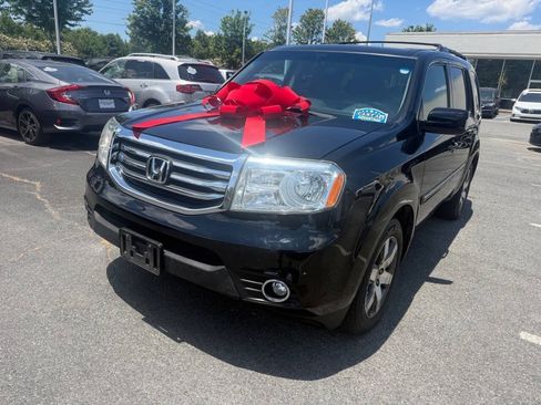 Used 2012 Honda Pilot Touring image 1