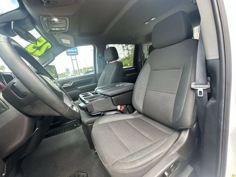 Used 2025 Chevrolet Silverado 2500 LT w/ Convenience Package AWD/4WD image 21