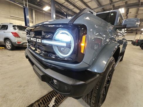 Used 2024 Ford Bronco Outer Banks image 29