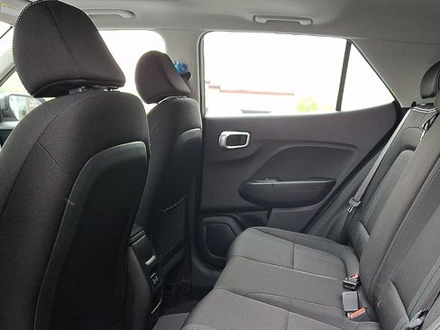 New 2026 Hyundai Venue SEL FWD image 6