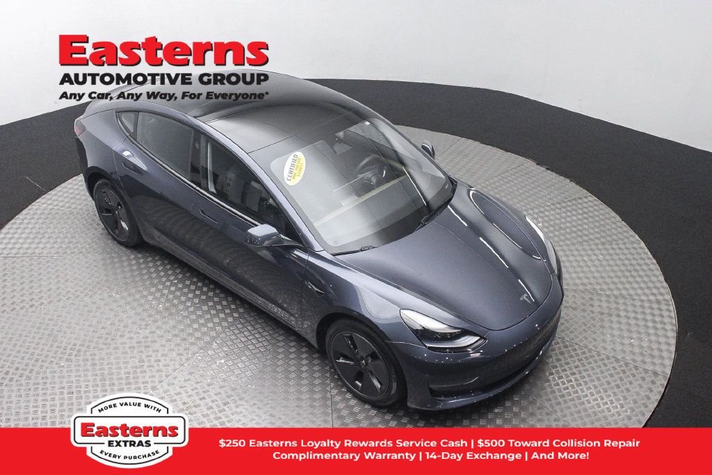 Used 2023 Tesla Model 3 Standard Range RWD image 4