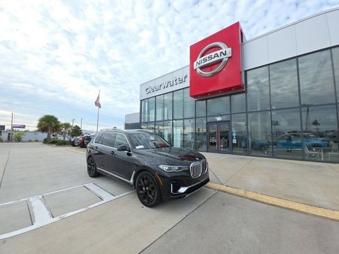 Used 2019 BMW X7 xDrive50i w/ Premium Package image 2